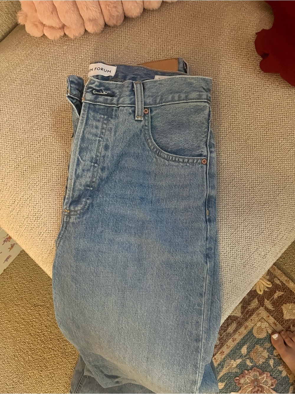 Denim Forum Aritzia Light Wash Relaxed Men’s Jeans